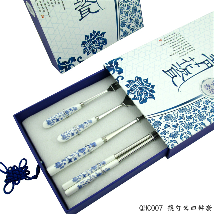 青花瓷筷子4件套送老外...