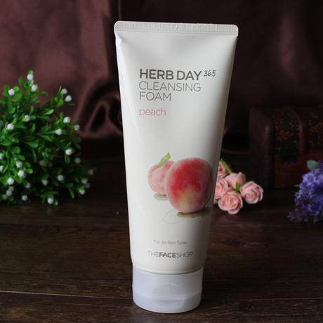 韩国进口herb day 365 cleansing foam peach th
