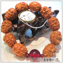 橄榄核手串 李曼雕刻 双面刻大核橄榄核雕十八罗汉佛珠手链细节图