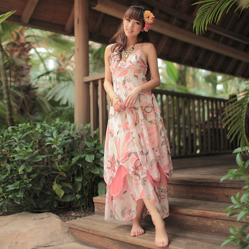 新品女款<span class=H>裙装</span>2012春装新款韩版女装裙子聚脂纤维连衣裙吊带裙