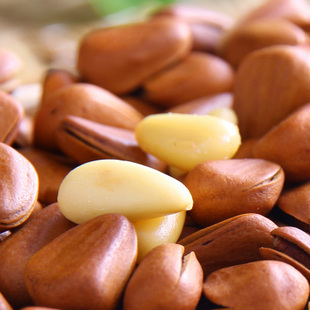  百草味坚果特产零食 开口松子原味 东北松子120g礼品装 3份免邮