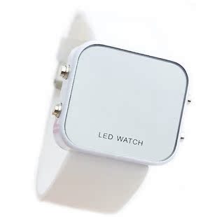  年韩国时尚夜光镜子表LED手表学生电子表男女士情侣表时装表