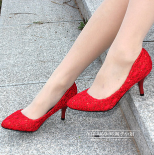  正品大红婚鞋特价新款韩版结婚靓鞋超喜庆女式鞋子跟高6.8厘米