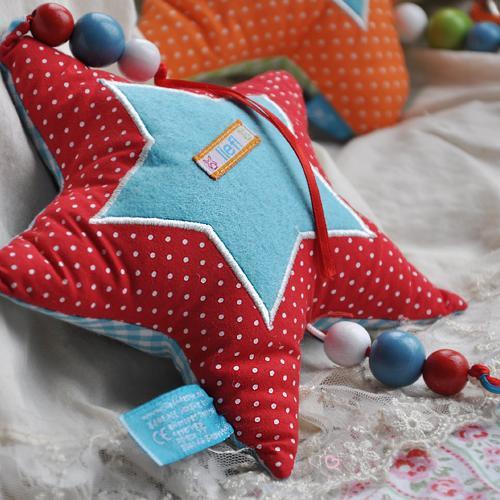 贝亲两片装硅胶乳头保护罩/洁<em>乳罩</em>(附盒子) <em>M号</em>