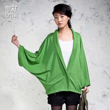 剪裁时间 设计师原创 2012春夏新品 苹果绿个性蝙蝠袖女外套 K112