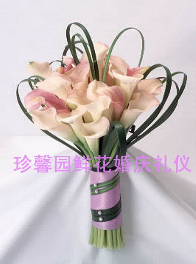 婚礼婚庆鲜花布置-上海新娘手捧花-上海时尚婚礼-小凡花坊0H032在类目 鲜花速递/花卉仿真/绿植园艺, 婚礼鲜花布置, 新娘手捧花中 - 来自Buy2taobao.com提供专业的淘宝代购服务