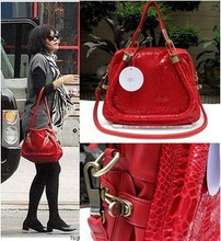 韩版女包2010新款女包王菲同款手提单肩包百搭包特价红黑