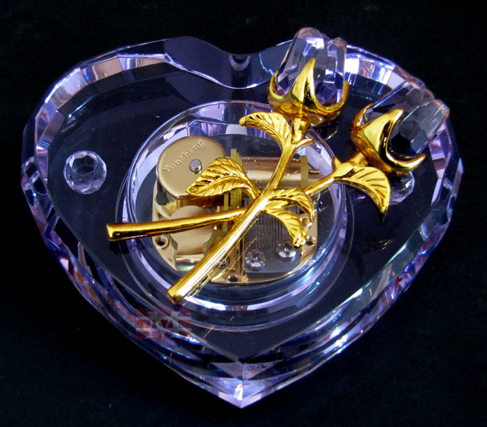 amethyst rose Music box The music box City of sky originality Birthday gift Send his girlfriend Unburden originalityin the Home accessories , Decorative items , Music Box category - from Buy2taobao.com to provide professional Taobao agent buy service