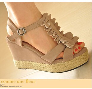 卖下面这款鞋的店铺叫什么名字?–淘宝鞋购物