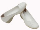 吉星护士鞋 头层牛皮 牛筋底 坡跟 白色 女款 轻便舒适2012年新款