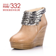 <span class=H>欧</span><span class=H>黛尔</span> 2011女鞋真皮坡跟短<span class=H>靴</span>子铆钉<span class=H>欧</span>美机车<span class=H>靴</span>骑士<span class=H>靴</span>子 HD11D825