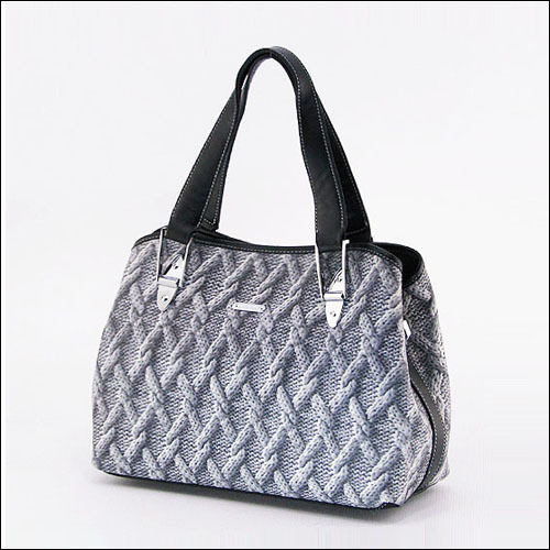 庆五钻!专柜正品法国梦特娇<span class=H>女包</span>/黑色手提包/单肩包/两用包4h871