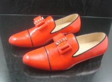 Демисезонные ботинки 13 Продажа христианской Louboutin
