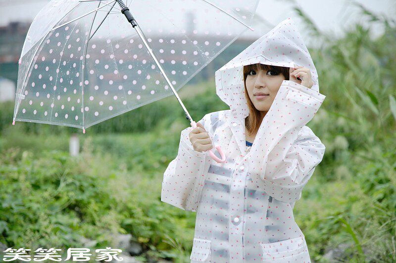 出口EVA时尚水玉点点斗篷/成人可爱枫叶半透明长款雨衣旅游必备