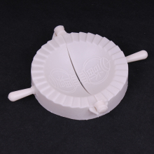 3皇冠 家庭主妇：创意小号包饺子器 DIY饺子器 实惠好用 一捏即可