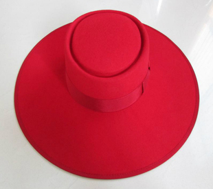 羊毛高端礼帽舞台时装帽欧美高贵气质平顶，加大帽檐黑色红色