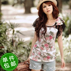  韩版新款蘑菇街热推玫瑰花渲染蕾丝袖拼接后背镂空短袖T恤女