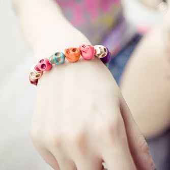 彩色骷髅头弹力手链...