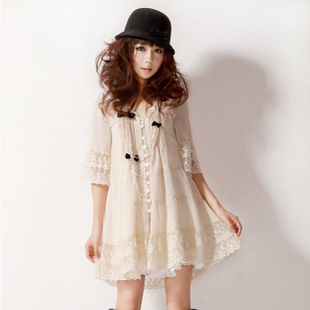 雪纺蕾丝拼接修身...