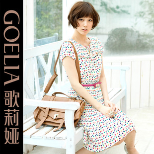  歌莉娅GOELIA夏雪纺圆点幻彩压褶热销连衣裙26E4B65B
