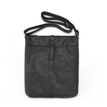 【商城夏季大促】GXG正品 <span class=H>休闲</span>防水压花单肩<span class=H>斜跨</span><span class=H>包</span>#03151920