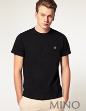LESS IS MORE �ڰ׾�����ɫ FRED PERRY Բ�� ���� T�� �أ�
