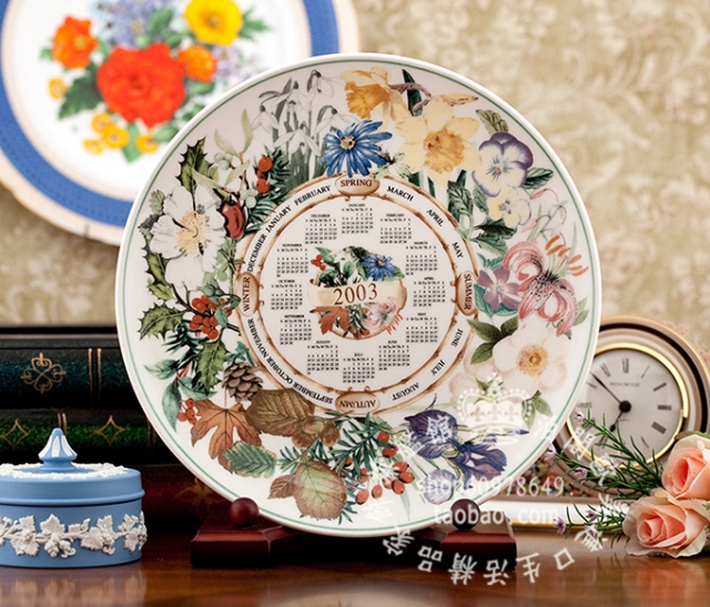 精美绝伦盒装英国Wedgwood 2003 年绝版年历