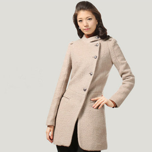 高个,有点壮的美眉适合穿什么样式,颜色的大衣