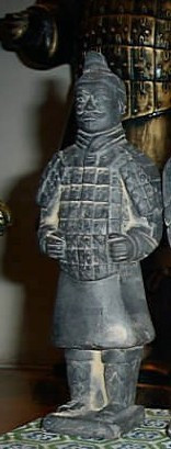 兵马俑灰色 12厘米工艺品礼品在类目 特色手工艺, 地区民间特色手工艺, 泥人/泥塑/面塑中 - 来自Buy2taobao.com提供专业的淘宝代购服务