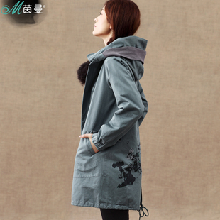  茵曼春装新品纯棉加厚秋装外套女带帽纯色长款风衣女 W3916