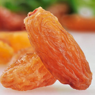  丝路宝典 新疆葡萄干提子干新疆特产 和田红葡萄干220g 三件包邮