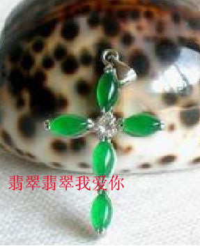 新開張·馬來玉十字架項墜在類目 家居飾品, 雕刻工藝, 玉雕中 - 來自Buy2taobao.com提供專業的淘寶代購服務