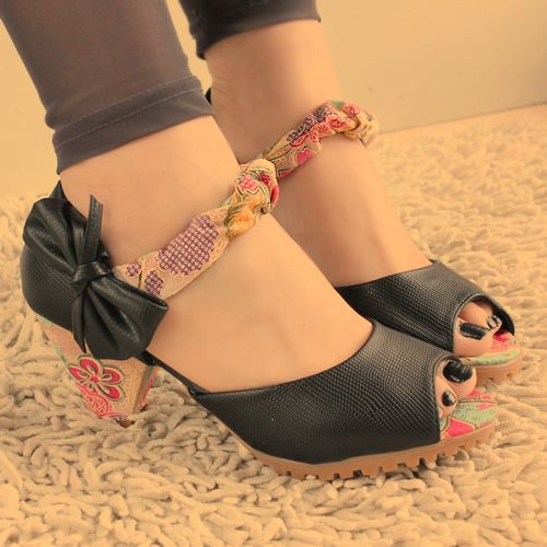 粗跟夏季中跟女鞋粗跟...