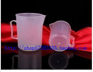 塑料烧杯.塑料量杯(500ml)玻璃仪器 厂家直批在类目 厨房/烹饪用具, 烧烤/烘焙用具, 烘培DIY器具, 杯子中 - 来自Buy2taobao.com提供专业的淘宝代购服务
