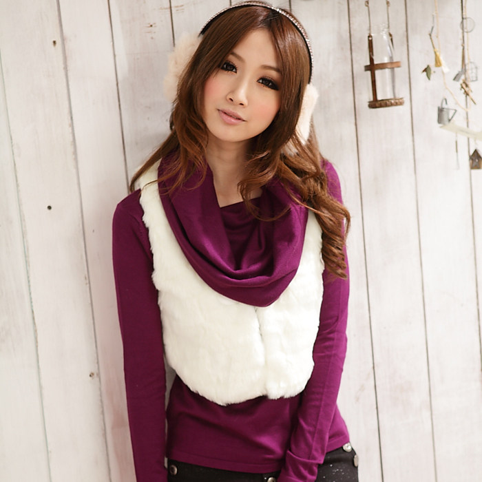 皮草,特!理想状态 狐狸毛领<em>针织</em>马甲<em>开衫</em> 短款