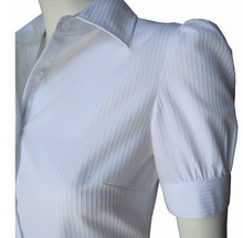<span class=H>G</span><span class=H>2000</span>正品女装 白色暗直条公主气质泡泡短袖衬衫办公室必备
