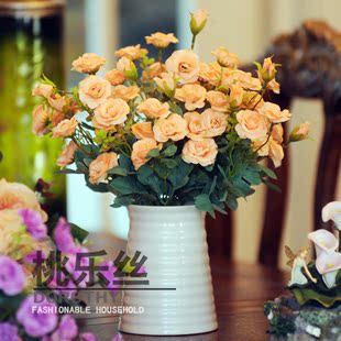  桃乐丝田园风格 22头小茶枚小玫瑰仿真花+螺纹花瓶整体花艺套装