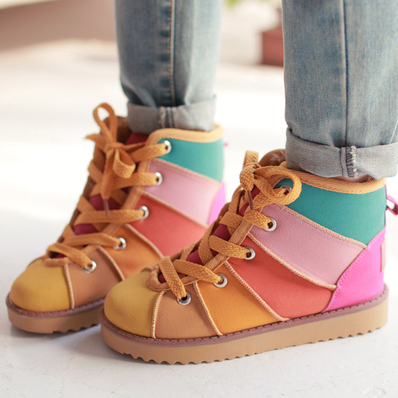 七彩雪地靴女秋冬新款...