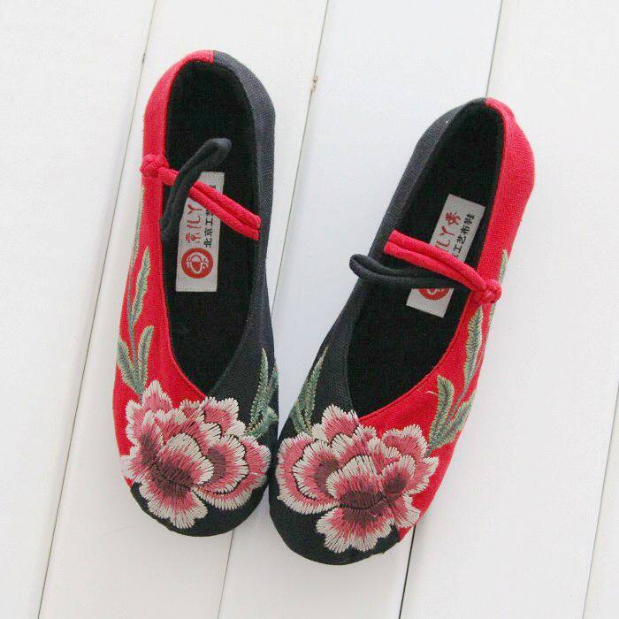 2012新款 老北京布鞋 民族风 一字扣 绣花鞋 女鞋 单鞋 <span class=H>W</span><span class=H>609</span>