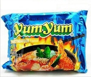  泰国进口YUMYUM养养方便面(香辣海鲜汤面)70g