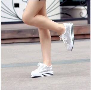 <em>帆布鞋</em>女低帮亮片鞋厚底松糕鞋女鞋韩版潮休闲