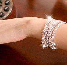 http://img01.taobaocdn.com/bao/uploaded/i1/T1XCpcXjVkC7B3kXwT_010512.jpg_b.jpg