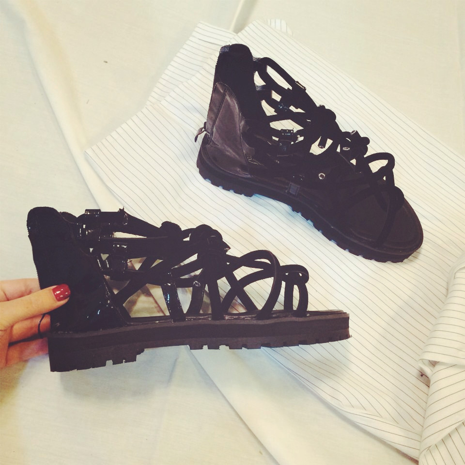 【高跟鞋】韩国订单厚底女鞋子 上脚超级好看的 高跟系带凉鞋 推荐 交叉黑色
