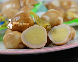  30件特价包邮四川特产 盛望泡椒鹌鹑蛋35g卤蛋好吃不胖的零食小吃