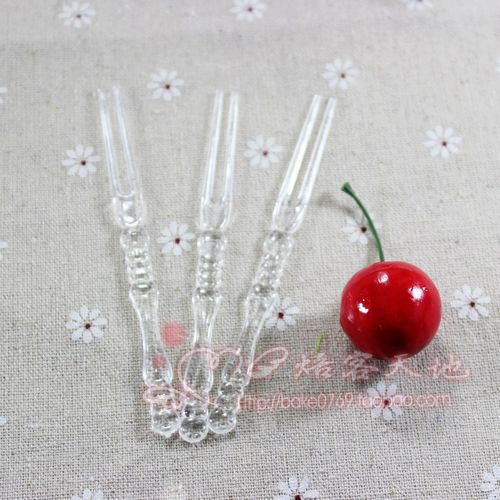 加厚新料两指叉子/一次性水果叉/塑料叉子/竹节叉 6元每包250支在类目 餐饮具, 餐具, 水果叉/水果签中 - 来自Buy2taobao.com提供专业的淘宝代购服务