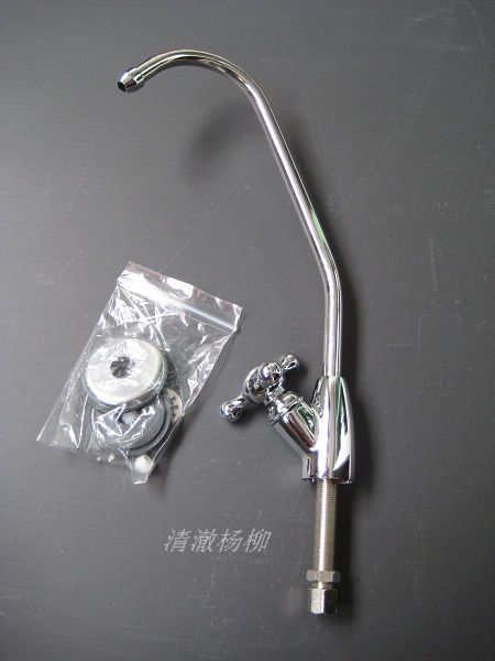 淨水機專用豪華大三叉鵝頸水龍頭 陶瓷閥芯銅殼體不鏽鋼出水管在類目 廚房電器, 廚房家電配件, 淨水/飲水機配件耗材中 - 來自Buy2taobao.com提供專業的淘寶代購服務