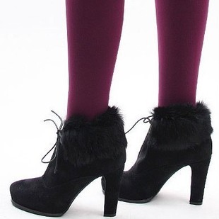 求一款高跟鞋,要漆皮纯黑色的,跟高6CM左右的