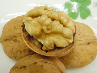  新货新疆特级阿克苏185纸皮核桃薄皮核桃手工精选500克两斤包