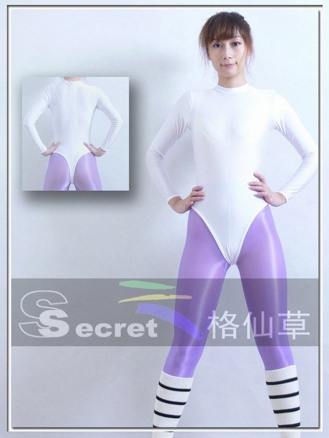 高叉舍宾衣_高叉舍宾衣亮丝写真