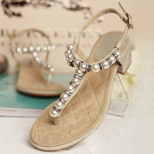  蜜丽凯莉新款甜美呛口小辣椒珍珠水钻平跟凉鞋韩版水钻平跟凉鞋女
